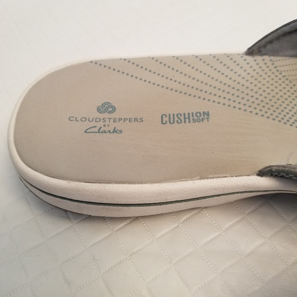 Clarks Cloudstepper Cushion Soft Blue Size 9 - image 2